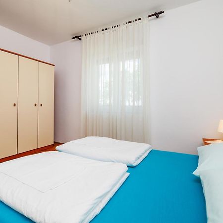 Apartman Antonia Crikvenica Exteriör bild