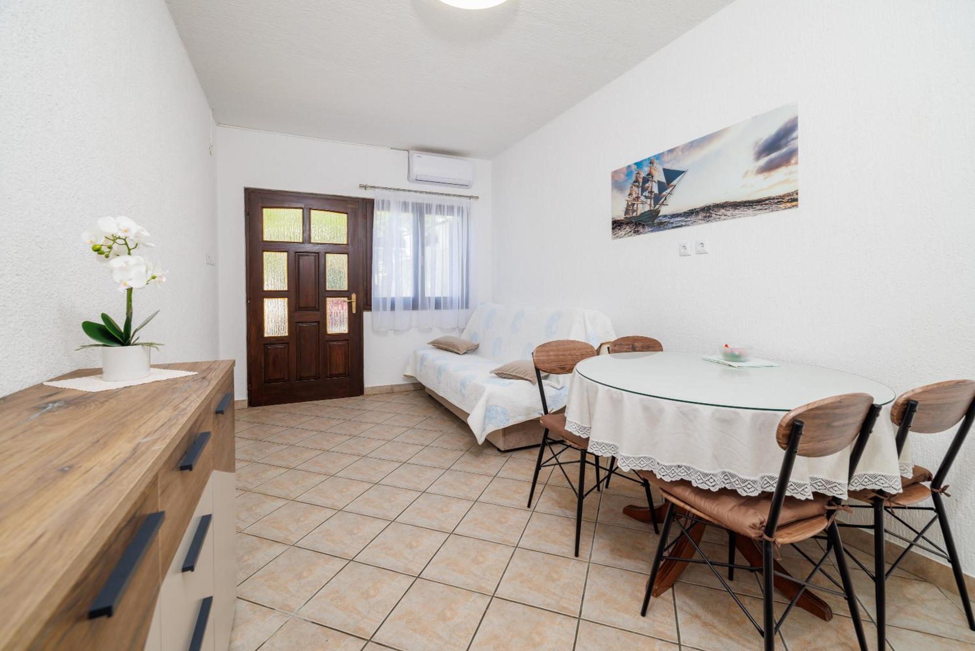 Apartman Antonia Crikvenica Exteriör bild