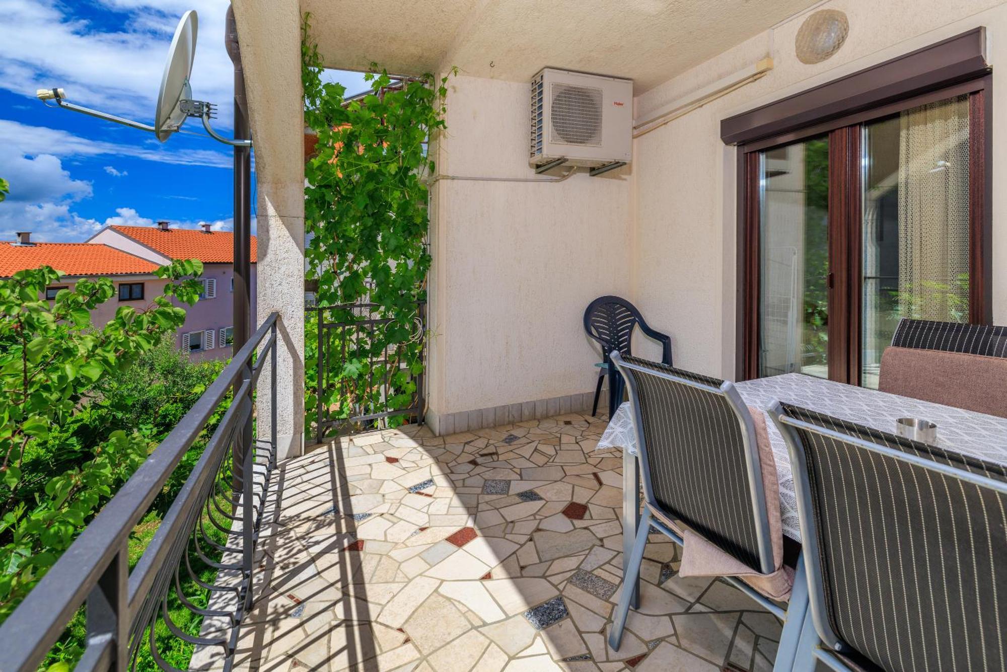 Apartman Antonia Crikvenica Exteriör bild