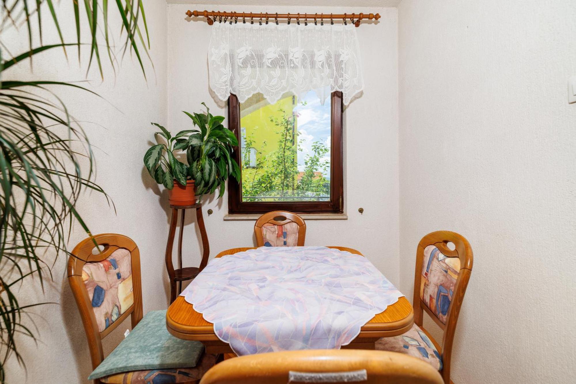 Apartman Antonia Crikvenica Exteriör bild